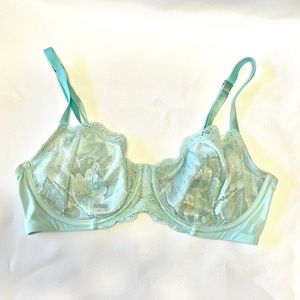 True & Co feather lace unlined bra mint turquoise green size 32C